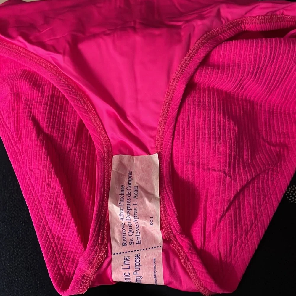 NWT Becca one piece cut out pink bathing suit-Size Med - Picture 6 of 8